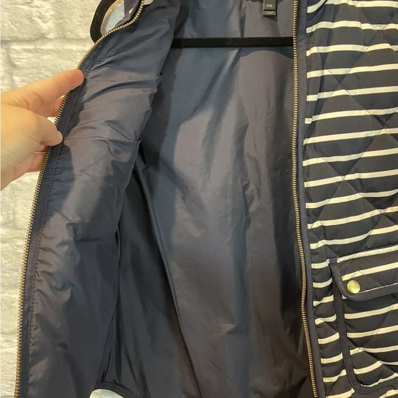 J Crew Women's XXS Navy Stripe Quilted Down Filled Excursion Vest - Picture 6 of 7